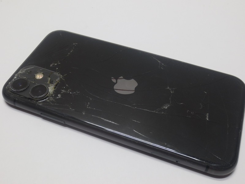 Apple iPhone 11 64GB Space Gray A2111 IOS 18.2.1 Unlocked Any Carrier - READ #89 gallery