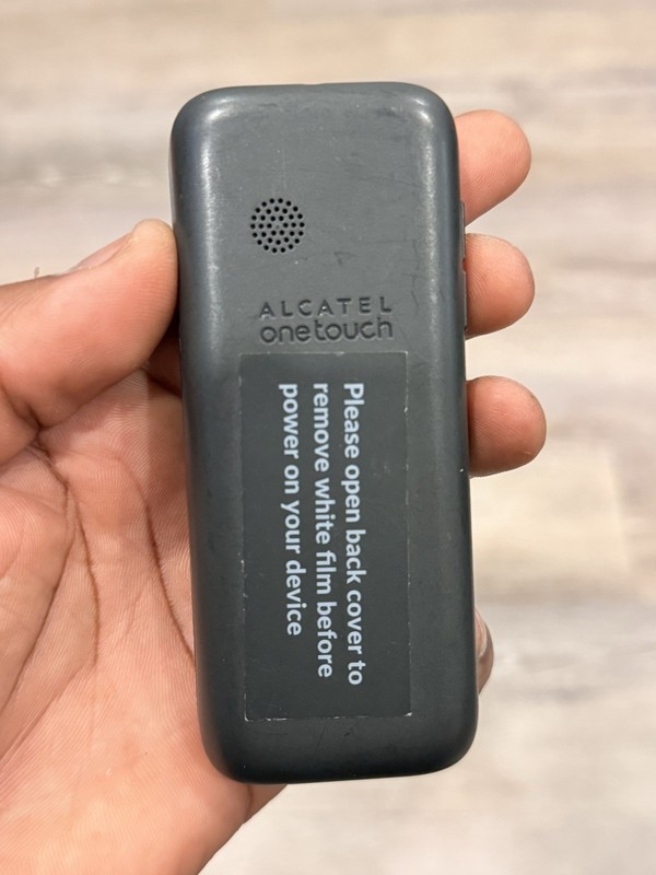Alcatel OneTouch Cinch 1018B - Gray and Black Rare Phone gallery