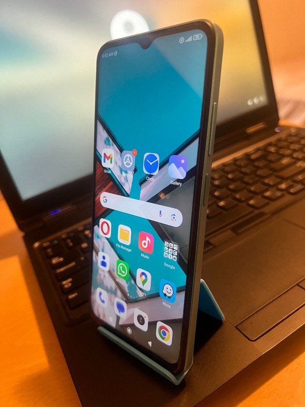 Xiaomi Redmi 7 - 64GB - Comet Blue (Unlocked) (Dual SIM) gallery