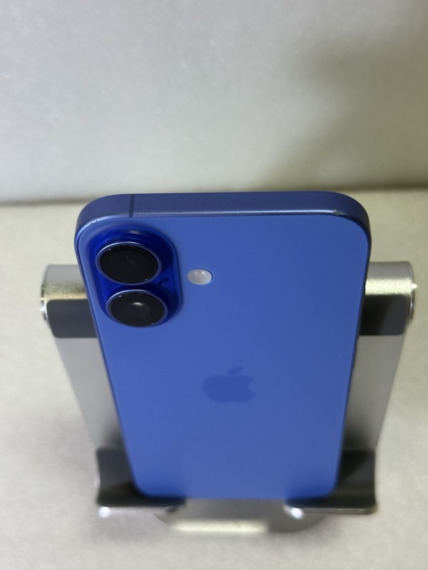 Apple iPhone 16 - 128 GB - Ultramarine (Flex) #I2.47 gallery