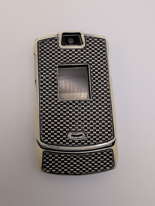 Motorola RAZR V3m Black T-Mobile Flip Phone Retro Vintage Cell GSM