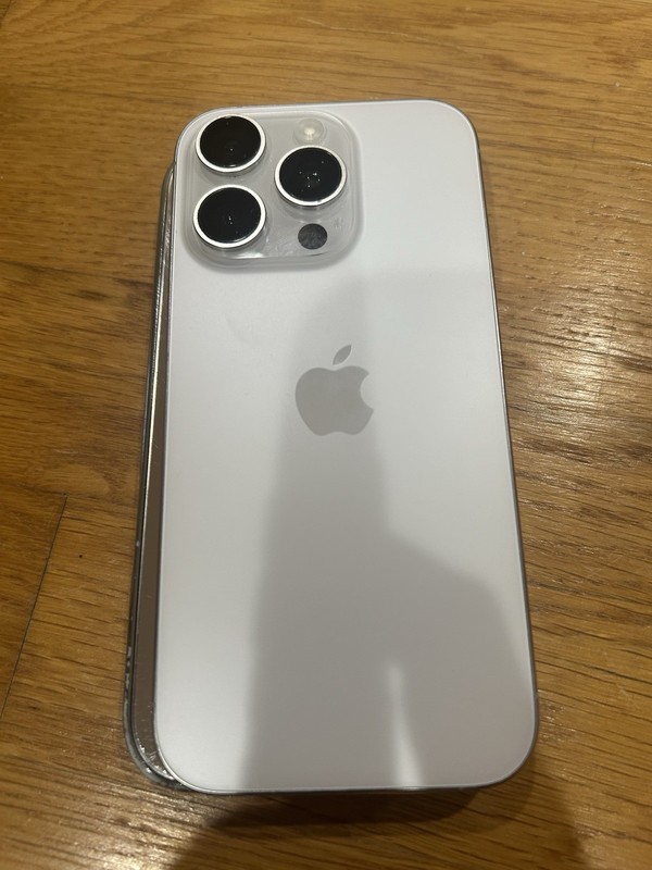 Apple iPhone 16 Pro 256GB White 48MP iOS Smartphone gallery