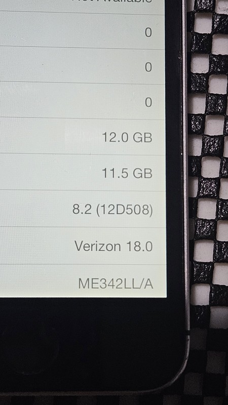 iPhone 5s 16GB IOS 8. 2 (Space Grey) Unlocked - NO TOUCH ID gallery
