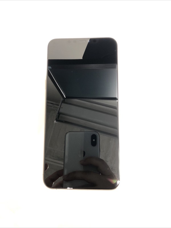 Apple iPhone 11 Pro Max – 64GB – Gold – Unlocked (Face ID Not Working)