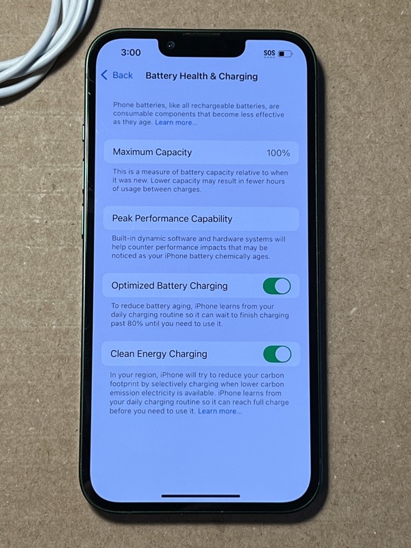 Apple iPhone 13 - 128GB - Green (unlocked) A2482 (CDMA + GSM) gallery