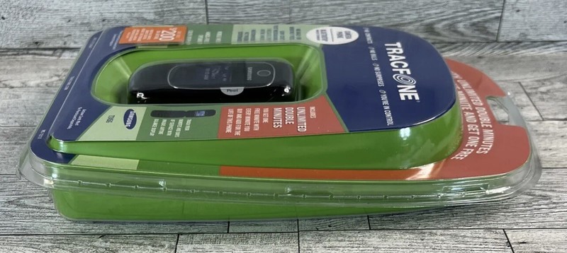 Samsung TracFone Cellular Camera Phone Model T245G Black New In Package gallery