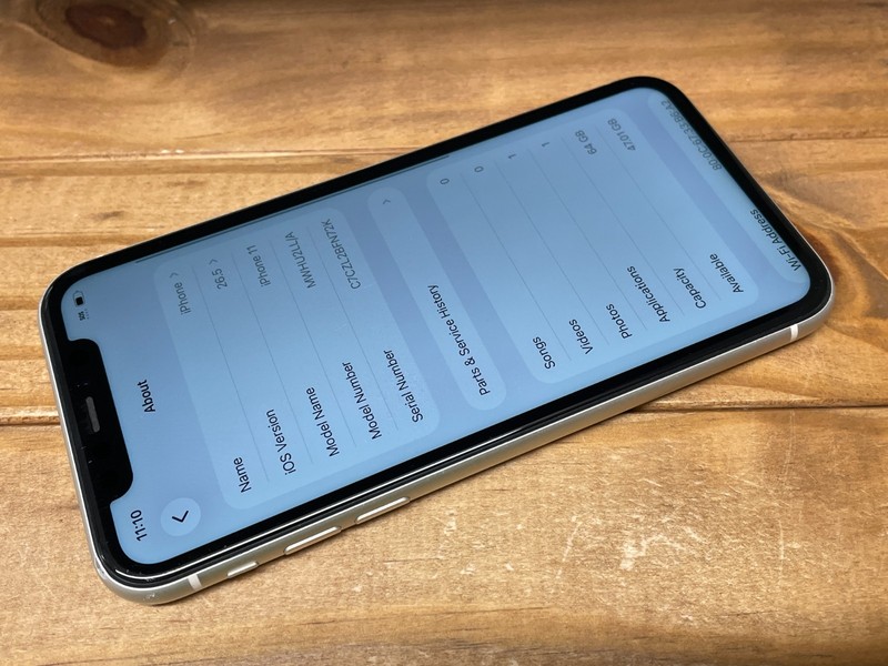 Apple iPhone 11 - 64GB - White (Unlocked) A2111 (CDMA + GSM) C Grade - 76% Bat gallery