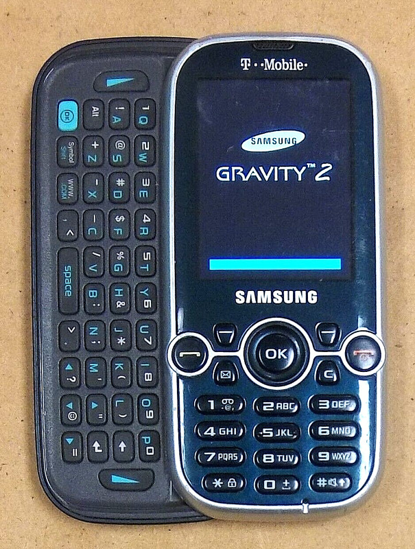 Samsung Gravity 2 II SGH-T469 – Blue and Silver ( T-Mobile ) Phone – Gray Back