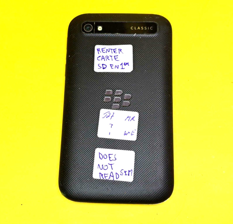 ⚡DOESN'T DETECT SIM CARD⚡BLACKBERRY CLASSIC Q20 16GB 4G LTE DUAL-CORE CELL PHONE gallery
