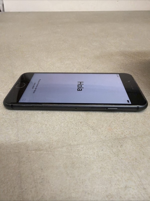 Apple iPhone 8 64GB Space Gray – For Parts Only – Not Working – Read gallery