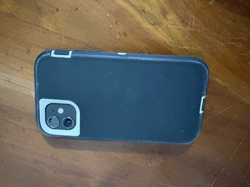 Apple iPhone 11 - 64 GB Black (Unlocked) With Otter Box READ Description gallery