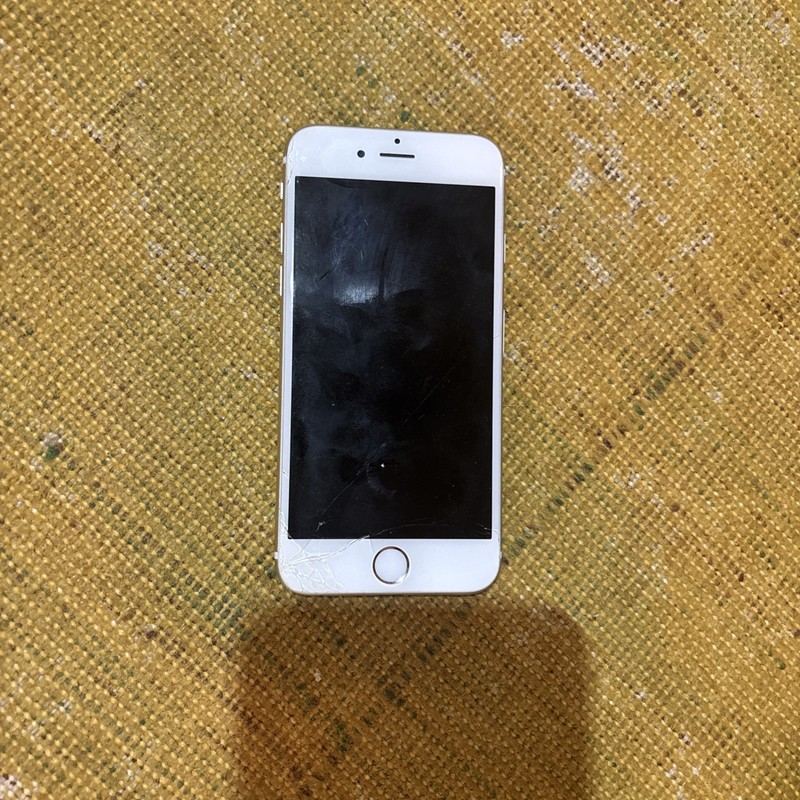 Apple iPhone 6 64gb Beige T-Mobile locked Read Disc