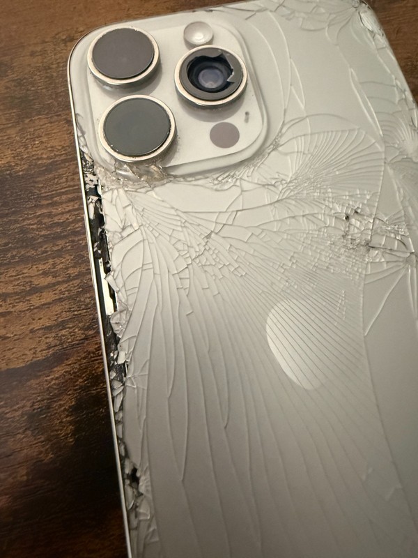 Apple iPhone 16 Pro Max - 256 GB - Natural Titanium (T-Mobile) - Poor Condition gallery
