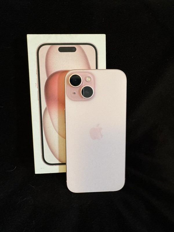 Apple iPhone 15 – 128 GB – Pink (Unlocked) (ESIM)