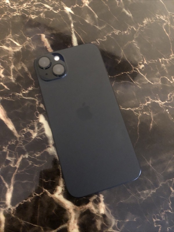 iPhone 15 Plus • Unlocked Black • 128 GB • eSIM New Protected gallery
