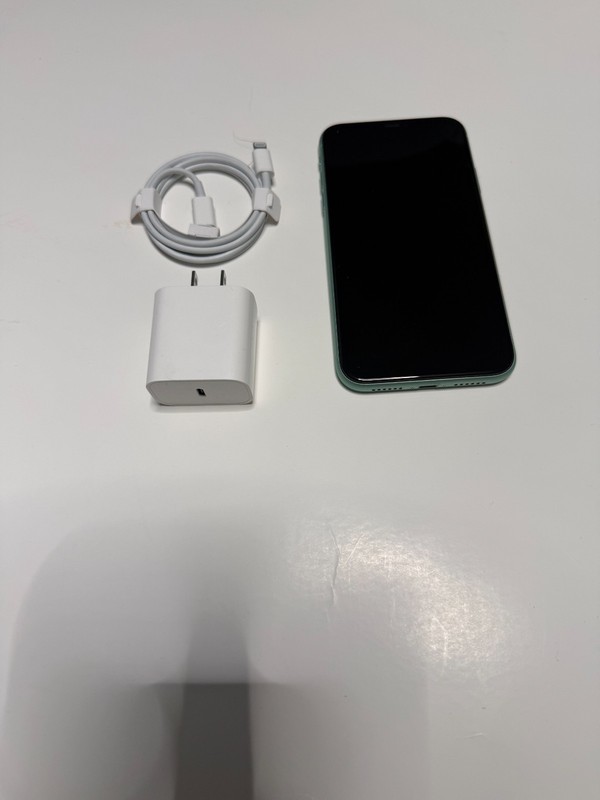 Apple iPhone 11 Green A2111 128GB Unlocked – Excellent No Original Box