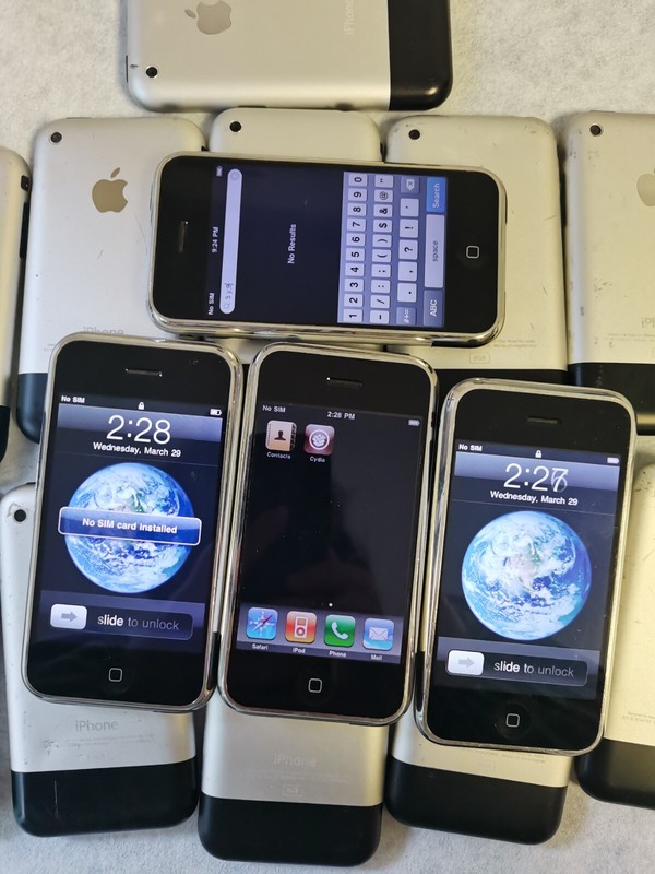 Original apple iphone 2G 1st generation 4GB 8GB 16GB 2G GSM IOS