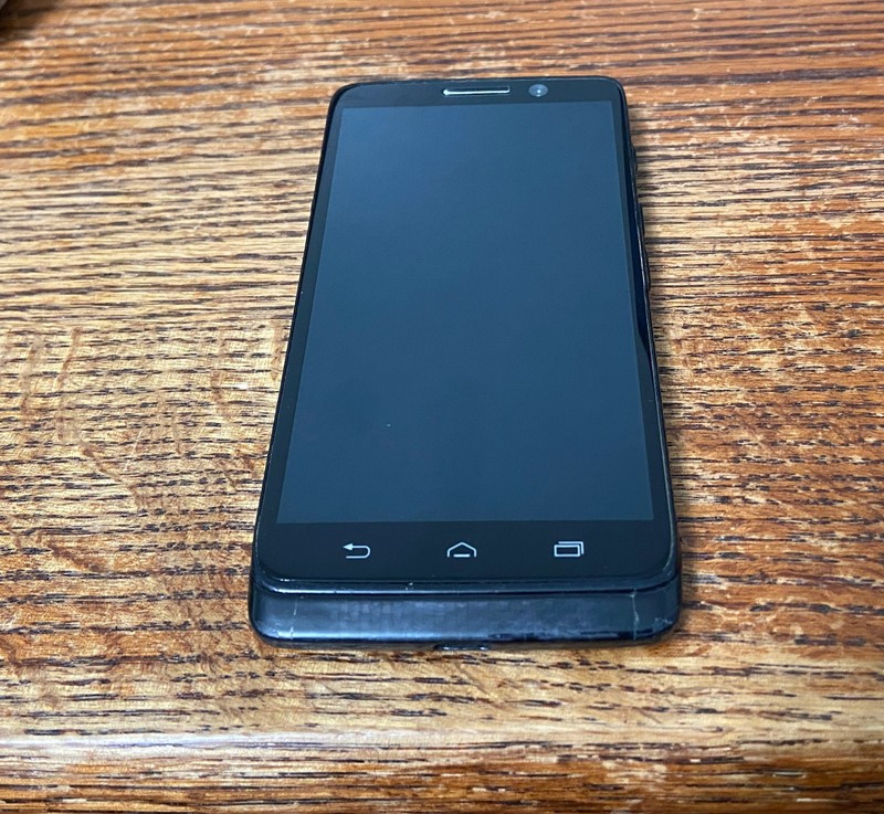 Motorola Droid Mini (XT1030) 16GB Black (Verizon) Smartphone. OK Condition