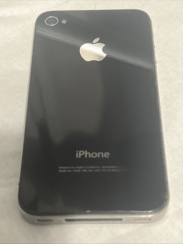 Apple iPhone 4 Sprint Verizon Black Model A1349 gallery