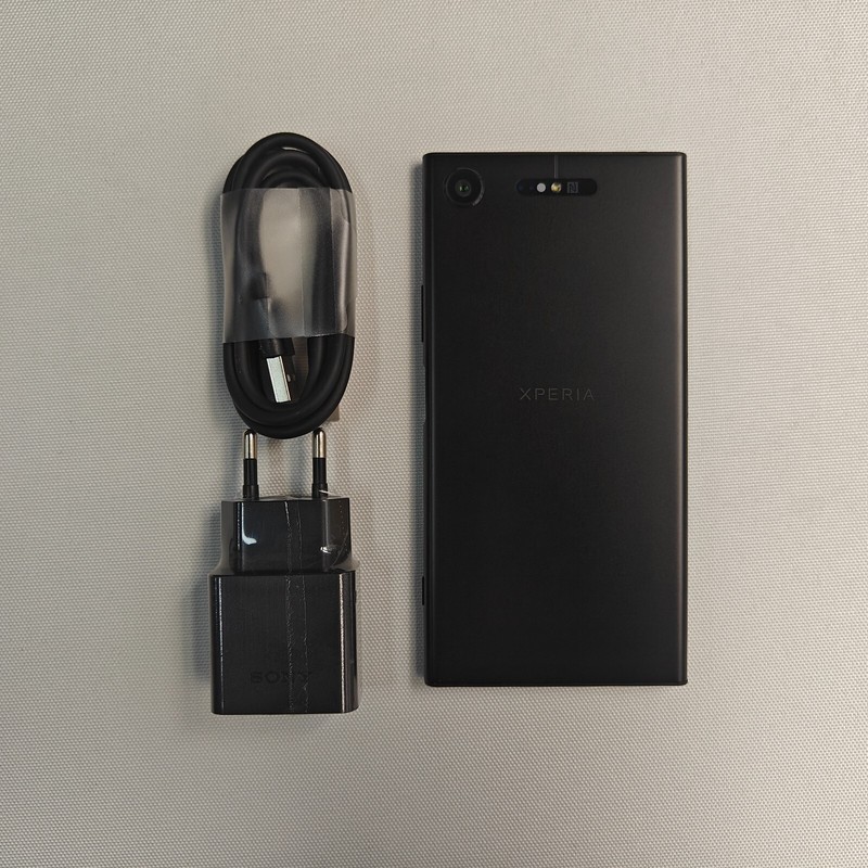 Original Unlocked Sony Xperia XZ1 G8341 64GB 4GB RAM WIFI GSM Mobile Phone 1-SIM gallery