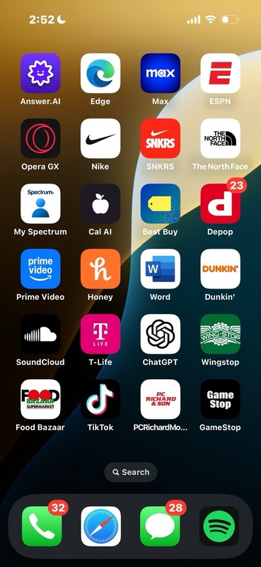 iPhone 15 (Regular Black) With TikTok *WORKING*