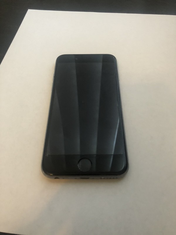 Apple iPhone 6s – 128GB – Space Gray (Unlocked) A1634 (CDMA + GSM)