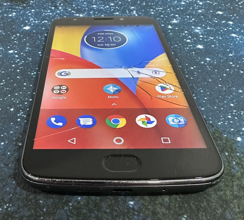 Motorola Moto E4 Plus XT1776 Sprint / 16GB - cracked glass - tested working gallery