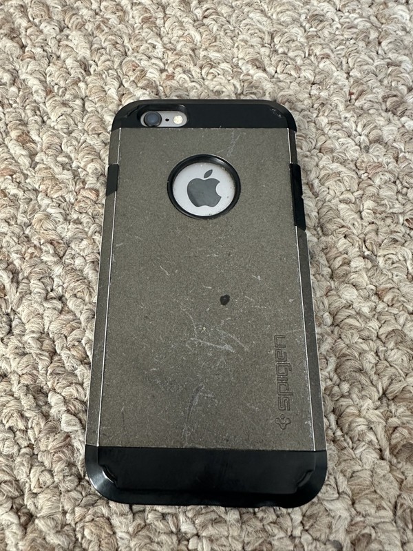 Apple iPhone 6s 32 GB - Space Gray (MN0M2LL/A) A1633 - AT&T LOCKED gallery