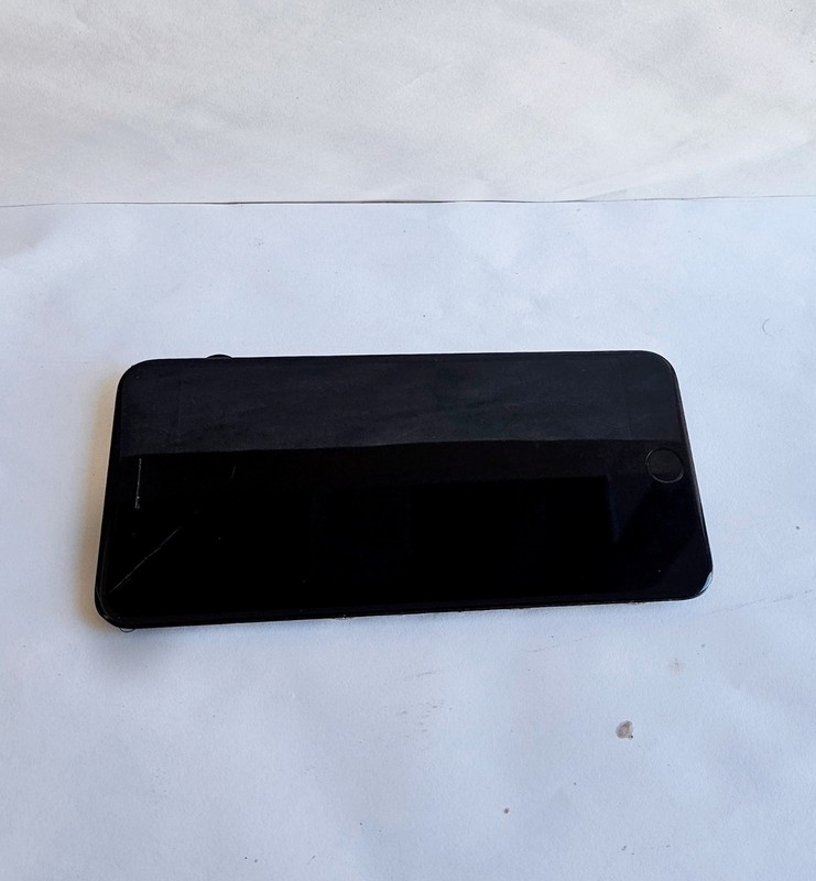 Original Genuine OEM iPhone 7 Plus Black Replacement LCD Screen gallery