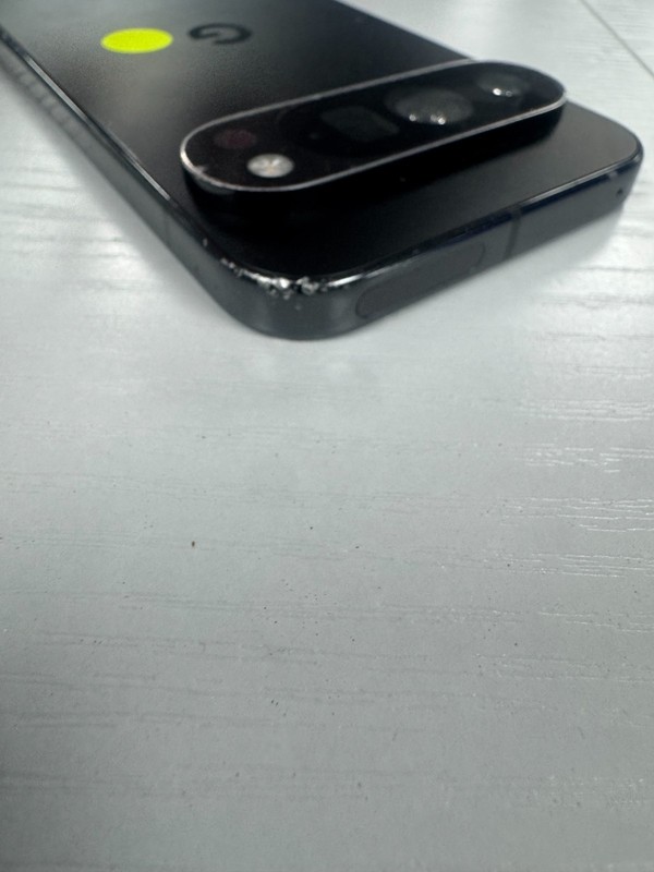 Google Pixel 9 Pro - 256GB - Obsidian Black (Unlocked) - Cracked & LCD damage gallery