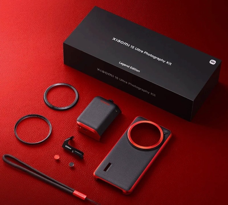 Xiaomi 15 Ultra 512GB 16GB Unlocked (Global) White + Camera Kit (Red Black) gallery