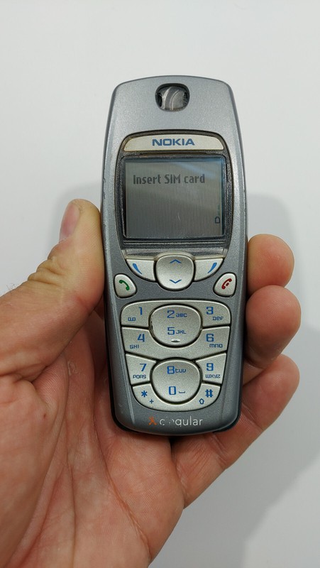 995.Nokia 3595 Very Rare – For Collectors – Unlocked