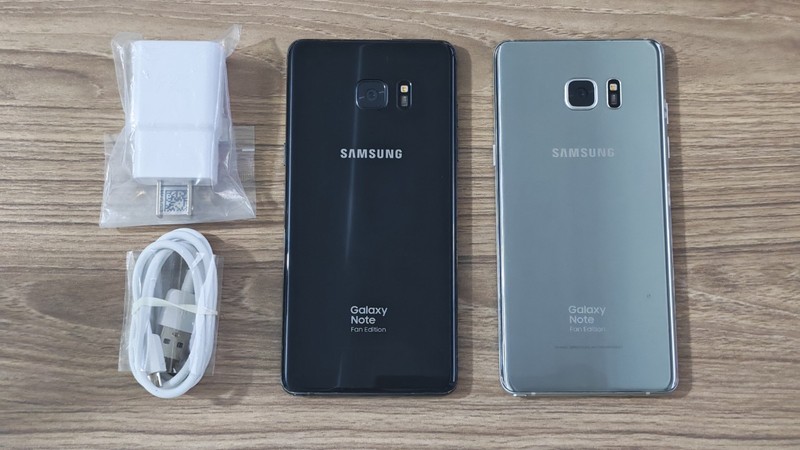 Samsung Galaxy Note FE SM-N935 With Pen 64GB Unlocked Fan Edition Smartphone