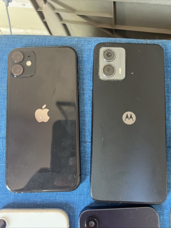 Lot Of 8 Cell Phones For Parts Only (Apple, Samsung, Google,Motorola) READ DESC gallery