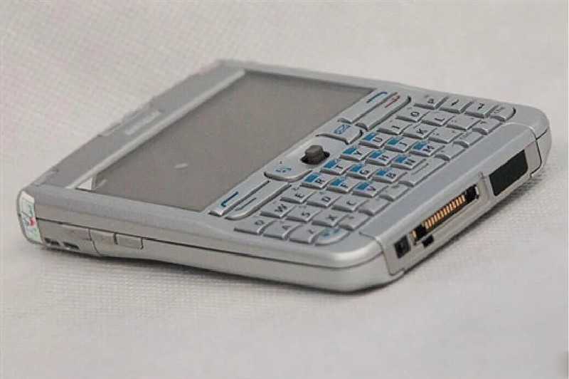 Original Nokia E61 3G English Russian Arabic Keyboard Unlocked Mobile Phone 2.9" gallery