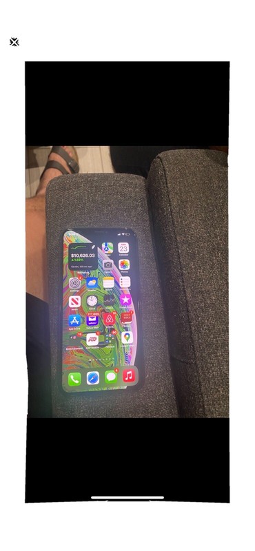 Apple iPhone XS Max – 256GB – Space Gray (Verizon) A1921 (CDMA + GSM)