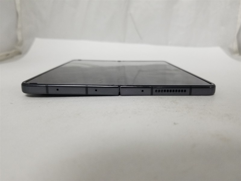 Samsung Galaxy Z Fold4 256GB Black Sm-F936U (AT&T only) Damaged zD2939 gallery