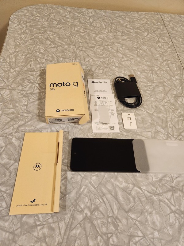Motorola Moto G 5G 2024 XT2417-1 Sage Green Never Used 4+128GB Almost Mint