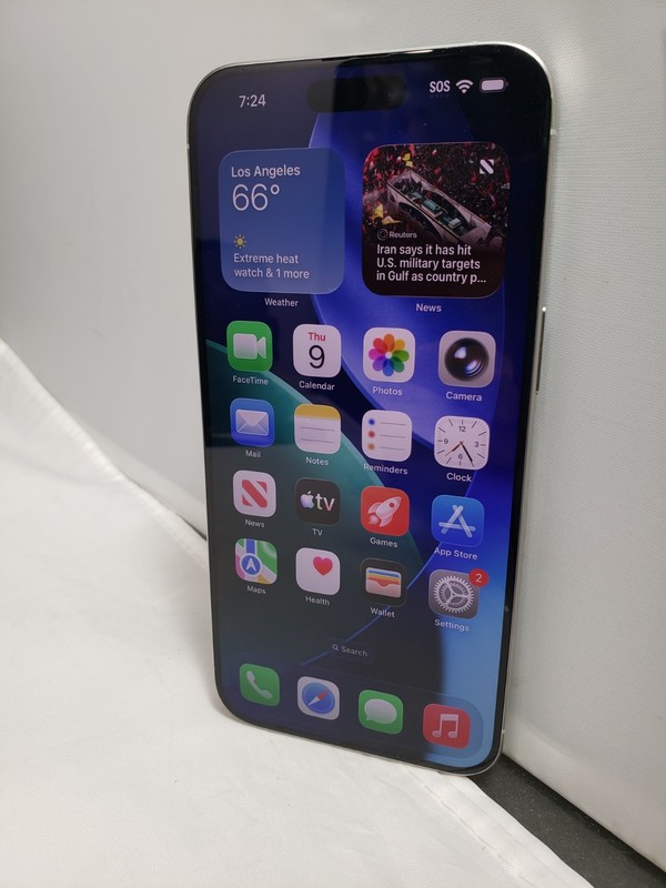 Apple iPhone 15 Pro Max – 256 GB – White Titanium (Unlocked)
