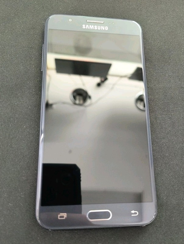 Samsung Galaxy J7 Crown – 16GB – Black -Sprint – Software issue (V46)
