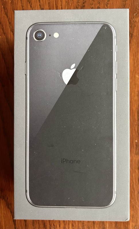 Apple iPhone 8 Space Gray 256GB Unlocked Verizon w/Headphones & Charger/no Cable
