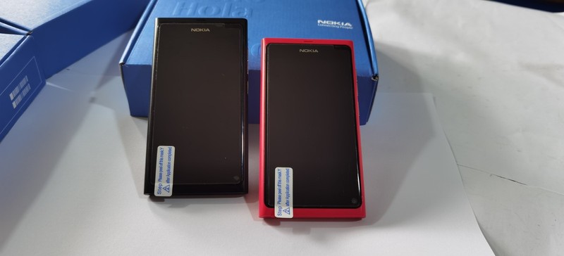 Nokia N9 – (Unlocked) 3G touch screen MeeGo 1.2 Harmattan phone Tested