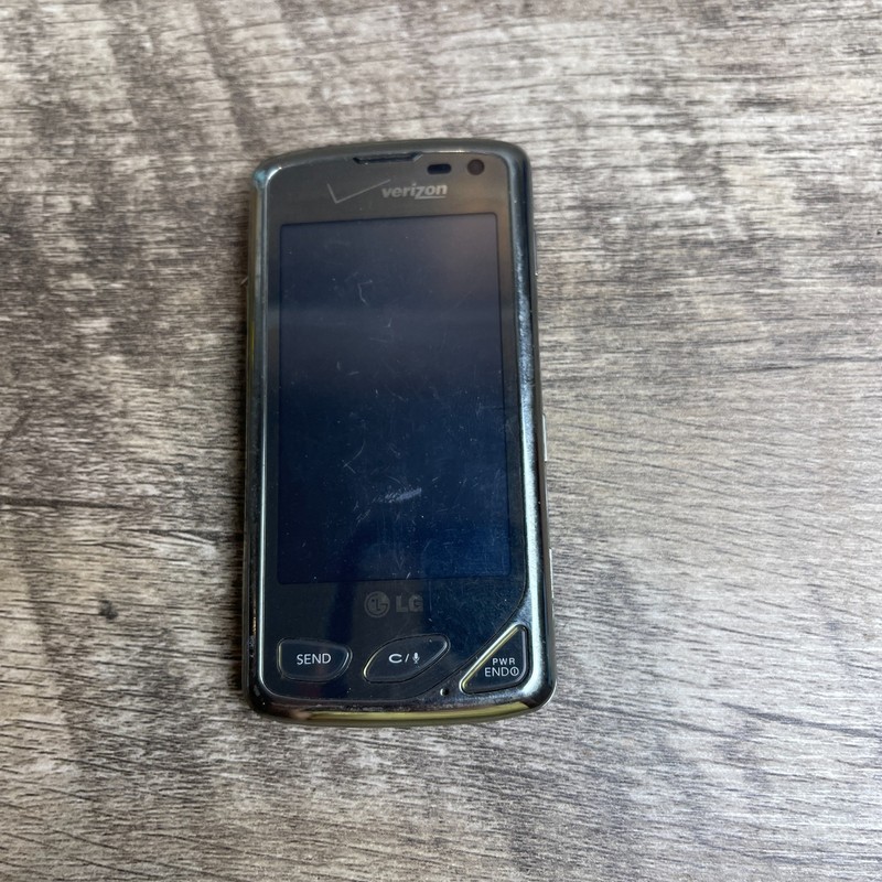 LG Chocolate Touch VX8575 (Verizon) Cell Phone 3.0&Prime; Touchscreen Bluetooth Black