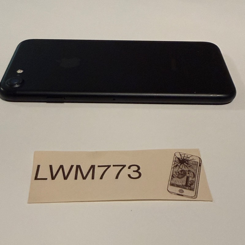 Apple iPhone 7 - 128 GB - Black A1660 (Unlocked) Very Good Condition gallery