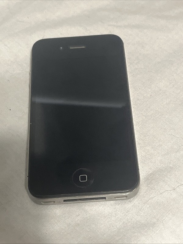 Apple iPhone 4 Sprint Verizon Black Model A1349
