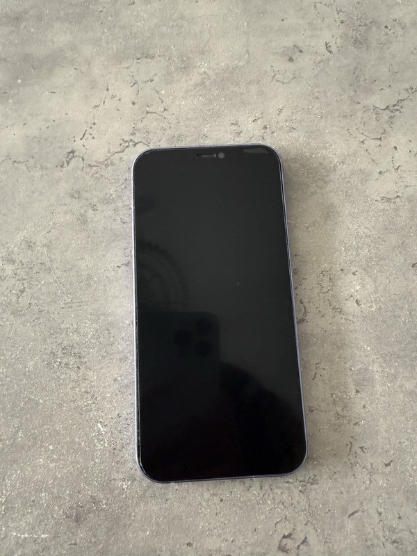 iPhone 12 400€