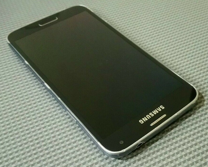 Samsung Galaxy S5 Neo G903F 16GB Black Factory Unlocked Smartphone VERY GOOD A+ gallery