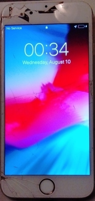 Apple iPhone 6 - 16GB - Gold (Unlocked) A1586 (CDMA + GSM) gallery