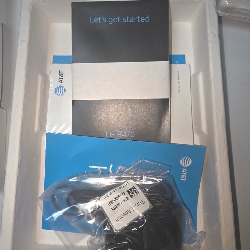 New AT&T LG B470 Prepaid Unlimited Talk and Text Flip Phone Black No Contract gallery